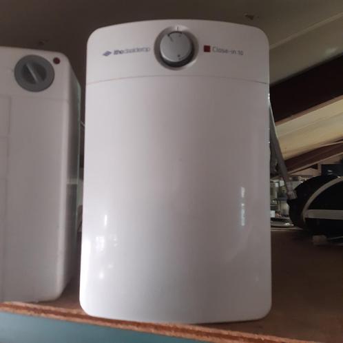 Elektrische Boiler 10ltr Close In Daalderop, Huis en Inrichting, Keuken | Textiel, Gebruikt, Overige typen, Wit, Ophalen