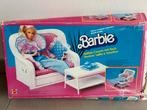 Barbie zetel bed en koffietafel, Enlèvement ou Envoi, Utilisé, Ustensile