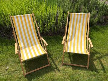 Strandstoelen beschikbaar voor biedingen