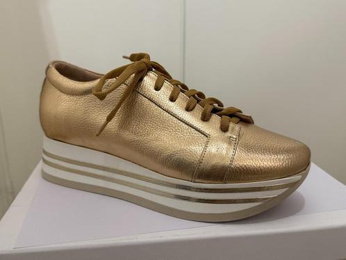 Nieuwe Benoite C-sneakers, 38, Kleding | Dames, Schoenen, Nieuw, Sneakers, Overige kleuren, Ophalen of Verzenden