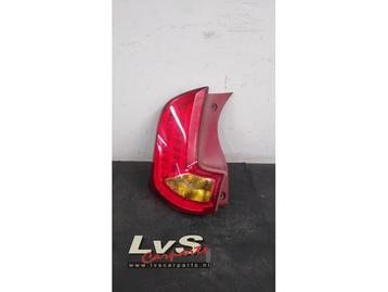 Achterlicht links van een Kia Picanto beschikbaar voor biedingen