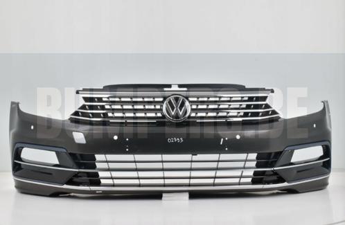 Bumper VOLKSWAGEN PASSAT B8 R-LINE R LINE PRE-FACELIFT 2016-, Auto-onderdelen, Carrosserie, Bumper, Voor, Gebruikt, 6 maanden garantie