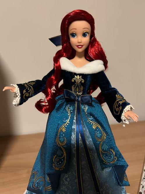 Disney Christmas holiday special edition 2020 Ariel doll, Verzamelen, Disney, Gebruikt, Ophalen