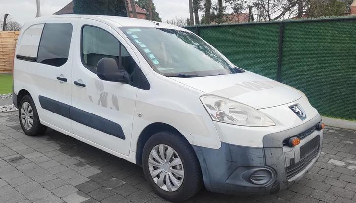 Peugoet partner 1.6 hdi 2012 lichte vracht, Auto's, Bestelwagens en Lichte vracht, Particulier, Ophalen of Verzenden
