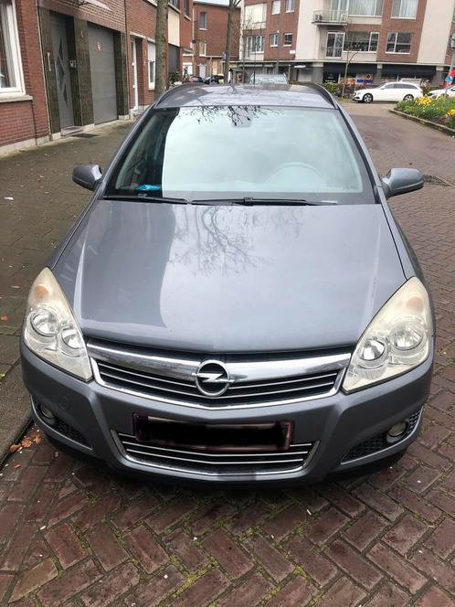 Opel Astra, Auto's, Opel, Bedrijf, Astra, Benzine, Break, Handgeschakeld, Grijs, Ophalen