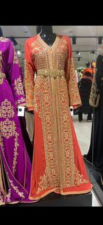 Takshita te koop €180 zo goed als nieuw! Nieuwprijs was €360, Kleding | Dames, Gelegenheidskleding, Ophalen, Zo goed als nieuw