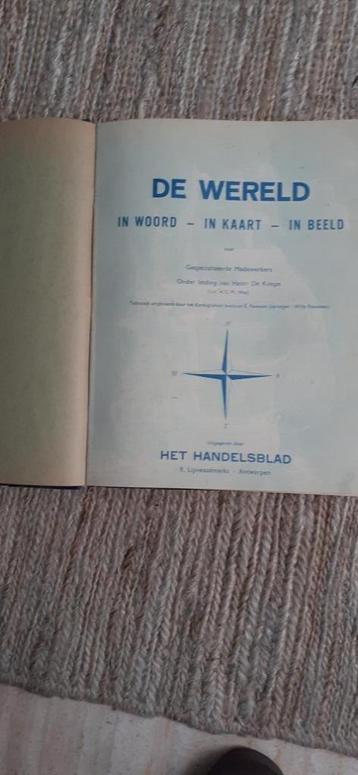 Atlas De Wereld in woord in kaart in beeld beschikbaar voor biedingen