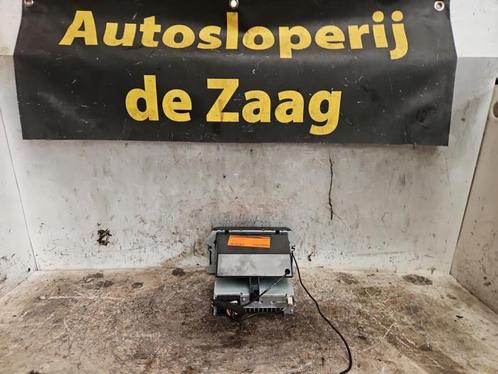Radio van een Volkswagen Polo, Auto-onderdelen, Elektronica en Kabels, Volkswagen, Gebruikt, 3 maanden garantie, Ophalen of Verzenden