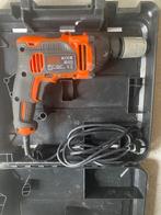 Klopboormachine black & decker, Doe-het-zelf en Bouw, Gereedschap | Boormachines, 600 watt of meer, Zo goed als nieuw, Variabele snelheid