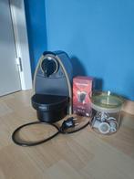 À vendre : Machine à café Nespresso Krups — petit modèle, Ophalen