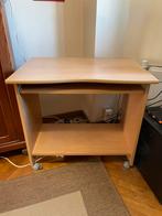 Bureau d’ordinateur sur roulettes, Maison & Meubles, Armoires | Meubles ordinateur, Enlèvement, Utilisé
