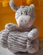 Knuffel met deken, Ophalen of Verzenden, Zo goed als nieuw