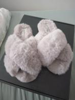 Pantoufles moelleuses Primark, Vêtements | Femmes, Chaussures, Enlèvement ou Envoi, Neuf, Pantoufles