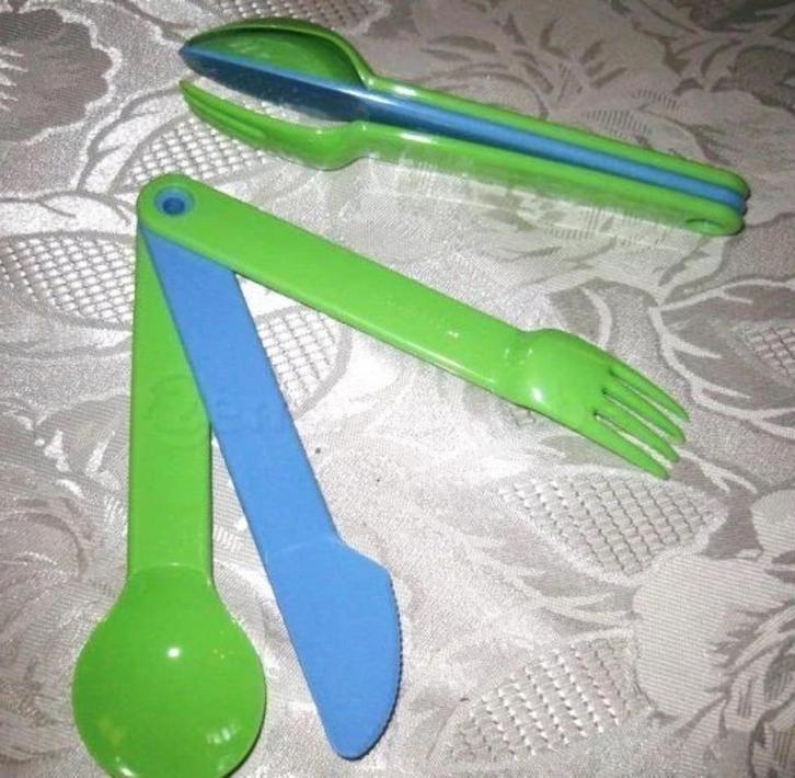 Tupperware: kinderbestek, Huis en Inrichting, Keuken | Tupperware, Nieuw, Blauw, Groen, Ophalen of Verzenden