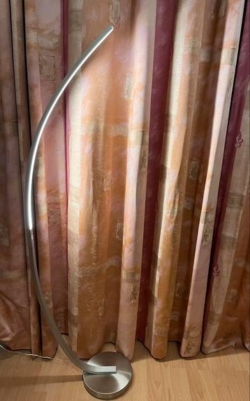 Lampadaire avec fonction variateur, Neuf, Enlèvement, 100 à 150 cm, Métal