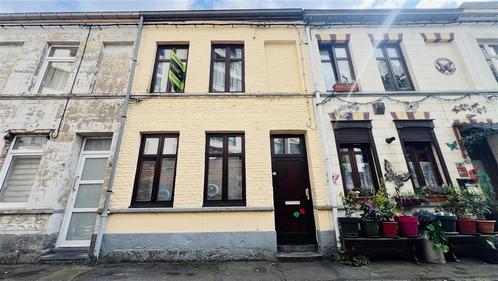 Maison à vendre à Tournai, 4 chambres, Immo, Huizen en Appartementen te koop, Vrijstaande woning, C