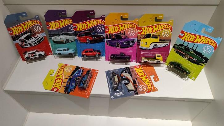 Hotwheels 1/64 8x Volkswagen Walmart 2022 Volledige set, Hobby en Vrije tijd, Modelauto's | Overige schalen, Ophalen of Verzenden