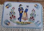 Frans Massilly blik, dansend paar, Quimper, HB Henriot, Enlèvement ou Envoi, Utilisé, Biscuits, Autres marques