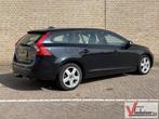 Volvo V60 1.6 T3 | Climate | Cruise | Navi | PDC | Trekhaak, Auto's, Volvo, 139 g/km, Zwart, Start-stop-systeem, Zwart