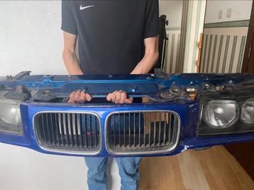 Face avant avec phares et 2 ailes bmw e36 beschikbaar voor biedingen
