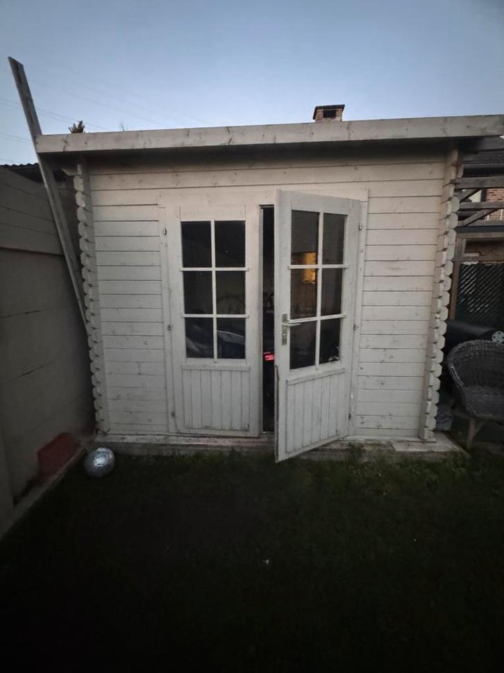 Tuinhuis Te Koop, Tuin en Terras, Tuinhuizen, Gebruikt, Blokhut, Hout, 250 tot 300 cm, 200 tot 400 cm, 2 ramen, Ophalen