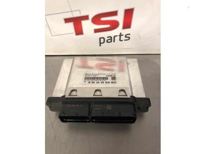 Ordinateur gestion moteur d'un Volkswagen Golf, Autos : Pièces & Accessoires, Électronique & Câbles, Volkswagen, Utilisé, 3 mois de garantie