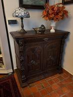 Armoire ancienne de style malinois, Enlèvement