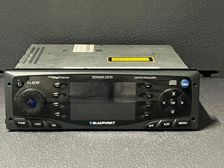 Blaupunkt Denver CD70 auto radio-CD, Autos : Divers, Autoradios, Comme neuf, Enlèvement ou Envoi