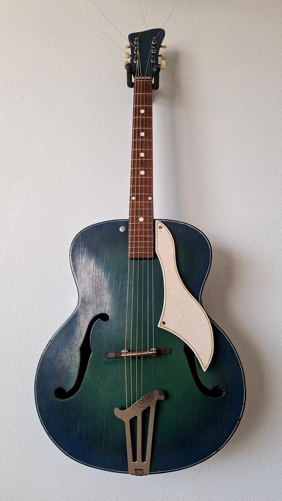 Unicon archtop gitaar, Musique & Instruments, Instruments à corde | Guitares | Acoustiques, Utilisé, Autres types, Enlèvement