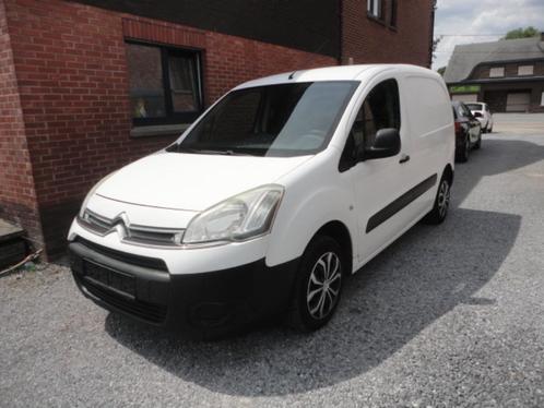 Citroen Berlingo 1.6 Hdi 2014", Auto's, Bestelwagens en Lichte vracht, Bedrijf, Te koop, Alarm, Bluetooth, Radio, Schuifdeur, Citroën