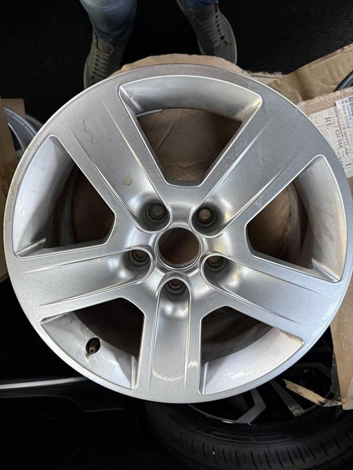 Nieuw velgen 15x5.5 6jx15H2, Auto-onderdelen, Banden en Velgen, Band(en), Personenwagen, Nieuw, Ophalen