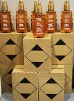 Lot 3 Spray Huile bronzante invisible, Handtassen en Accessoires, Uiterlijk | Lichaamsverzorging, Zo goed als nieuw