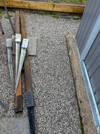 2 poteaux cloture et 4 pointes de sol d’encrage, Enlèvement, Poteaux