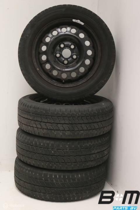 16 inch stalen velgen + winterbanden Sharan 7M 7M3601027A, Auto-onderdelen, Banden en Velgen, Banden en Velgen, Winterbanden, 16 inch
