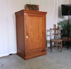 Grote antieke 1-deurs kast in pitchpine H 140 B 86 D 63, Antiek en Kunst, Ophalen