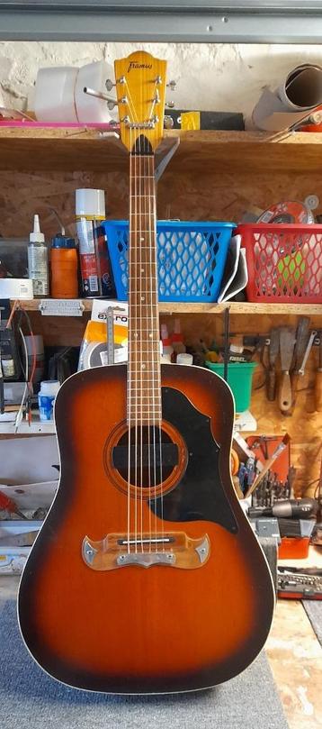 guitare •	Framus Texan 5/196 1975 série 053 beschikbaar voor biedingen