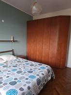 Garderobe en bois massif, Enlèvement, Utilisé, Cerisier, Avec tablette(s)