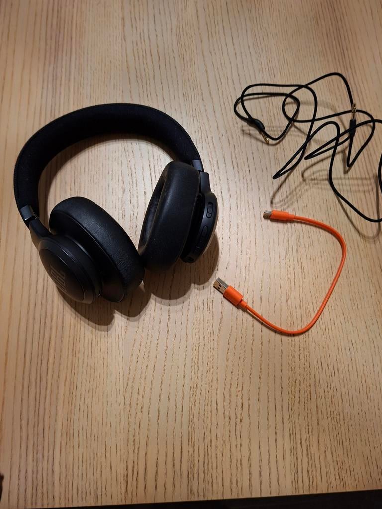 Jbl live 770nc noir en parfait état, Enlèvement ou Envoi