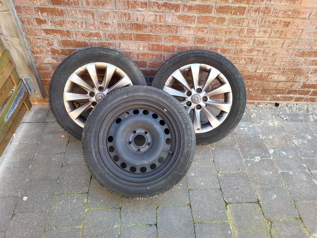 2 jantes en aluminium et 1 jante en acier au pas de 5 x 110, Autos : Pièces & Accessoires, Enlèvement, Pneu(s)