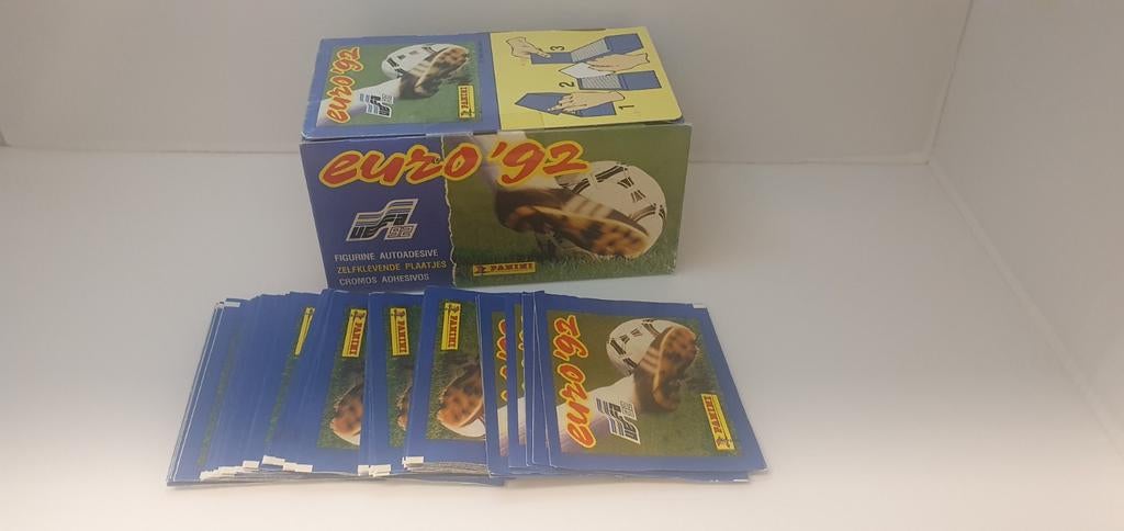 Panini Euro 92 BOITES + 75 POCHETTES VIDE, Collections, Enlèvement ou Envoi