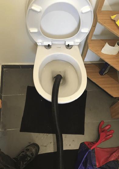 Débouchage de canalisations, WC, évier, Enlèvement