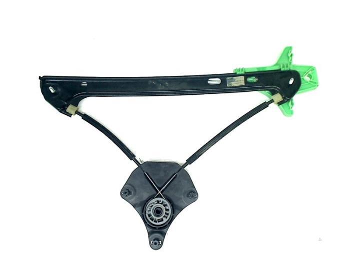 Mécanique vitre 4portes arrière gauche d'un Volkswagen Gol, Autos : Pièces & Accessoires, Volkswagen, -, 3 mois de garantie, Utilisé