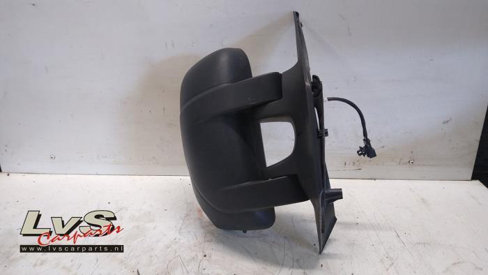 Rétroviseur extérieur droit d'un Renault Master, Autos : Pièces & Accessoires, Renault, -, 3 mois de garantie, Utilisé