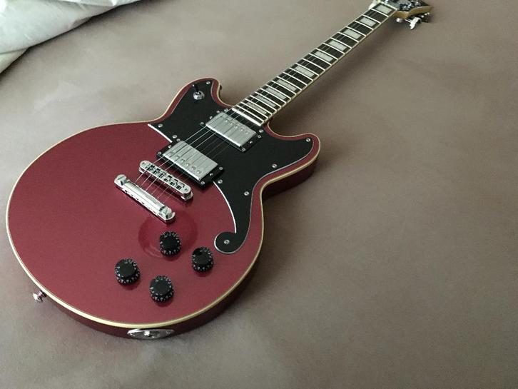 Guitar electric Dangelico Brighton superior new, Muziek en Instrumenten, Snaarinstrumenten | Gitaren | Elektrisch, Nieuw, Semi-solid body