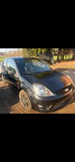 Fort fiesta, Voorwielaandrijving, Zwart, Zwart, Handgeschakeld