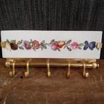 Vintage handdoek hangertje in steen met koper, Ophalen of Verzenden, Koper