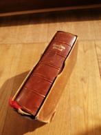 antiek romeins missaal, Antiquités & Art, Antiquités | Objets religieux, Enlèvement