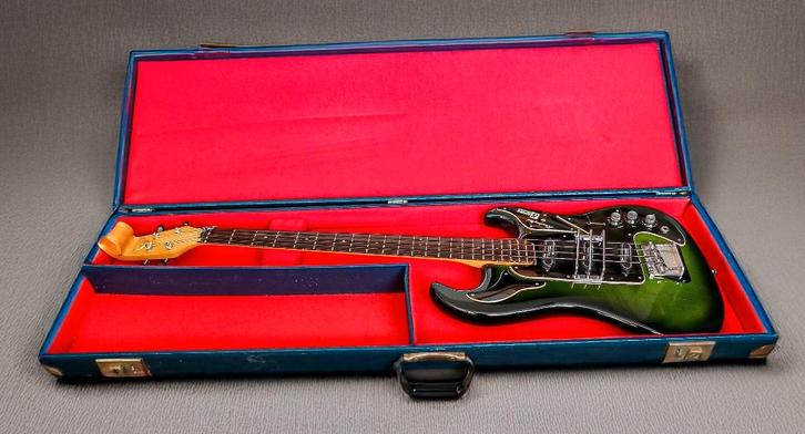 Burns Shadows Bass vers 1966, modèle John Rostill, Musique & Instruments, Instruments à corde | Guitares | Basses, Comme neuf