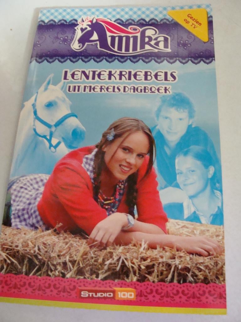 boek Lentekriebels uit Merels dagboek Studio100 & G Verhulst, Boeken, Kinderboeken | Jeugd | 13 jaar en ouder, Zo goed als nieuw