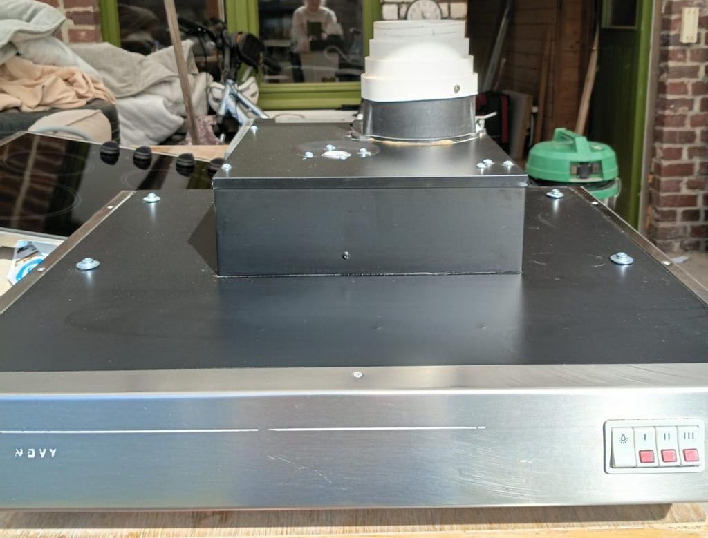 Hotte Novy à donner gratuit